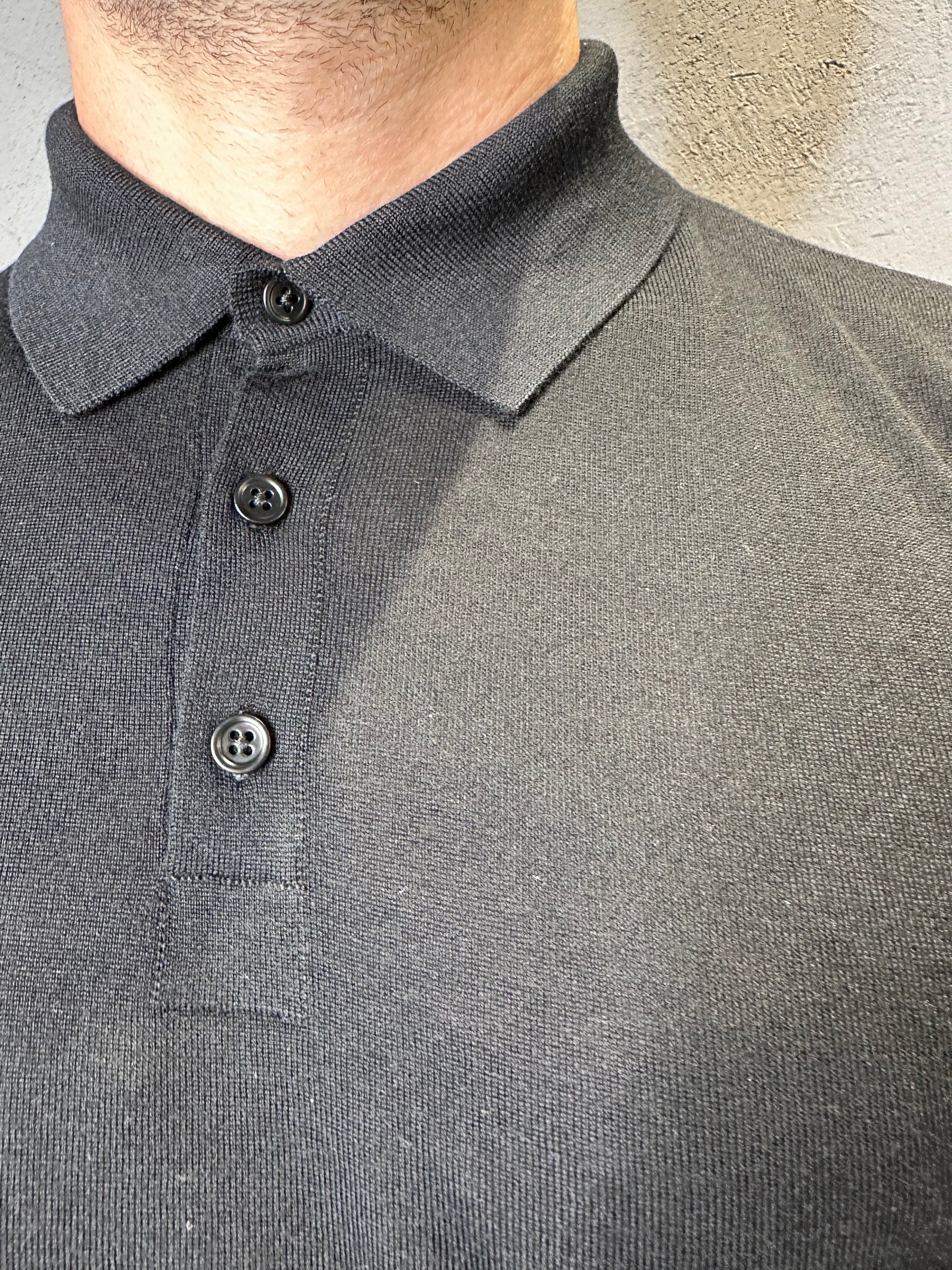 KANGRA.Polo in Lana Merino Ultrafine Nero