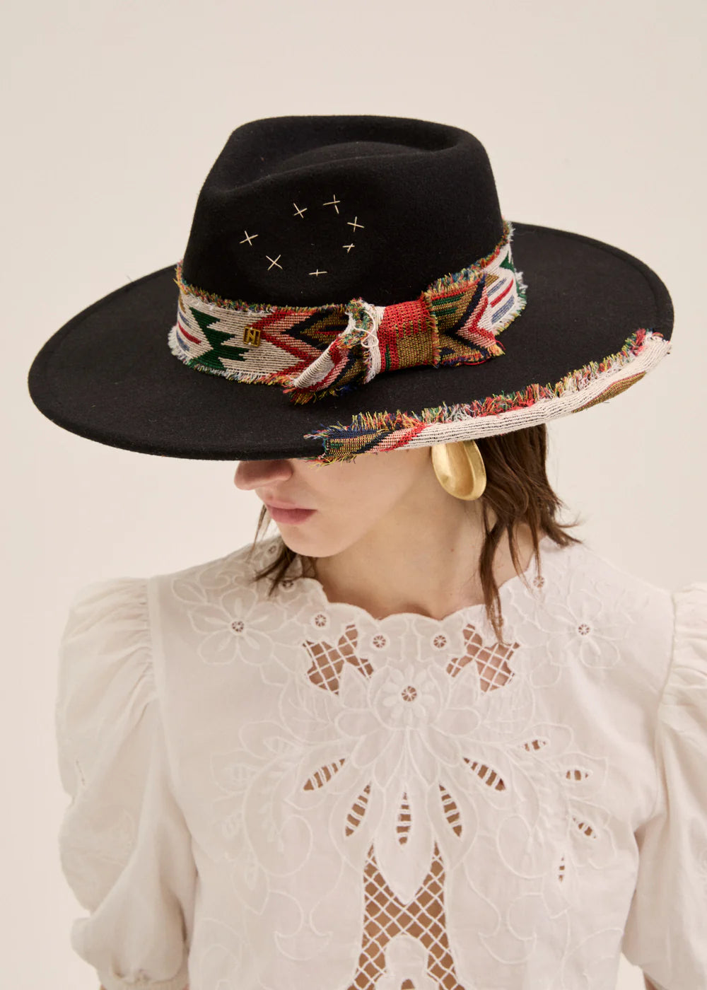 NALì. CAPPELLO JANE FALDA LARGA NASTRO. COD.531