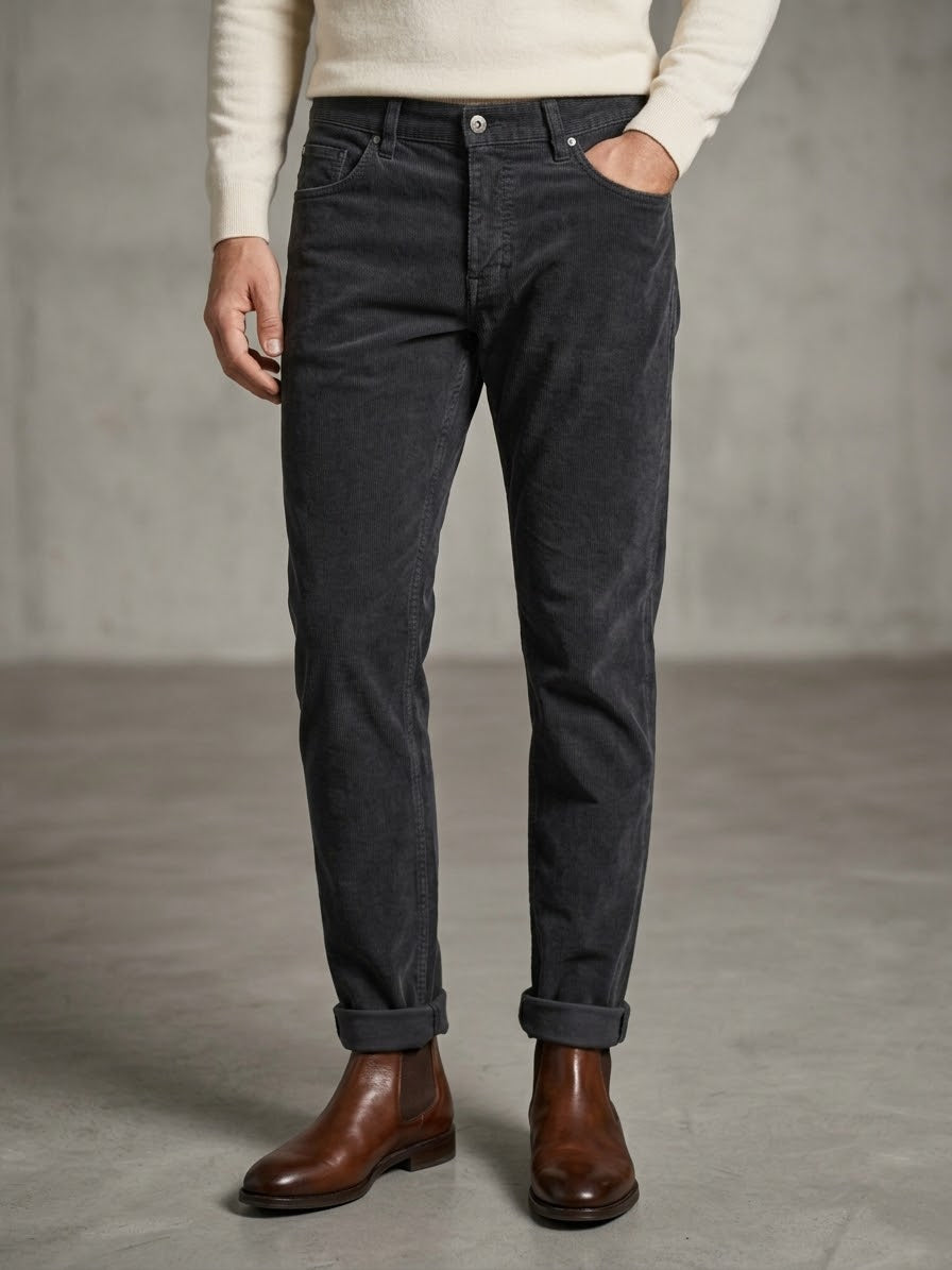 PT Pantalone velluto nero cod 6047 iu