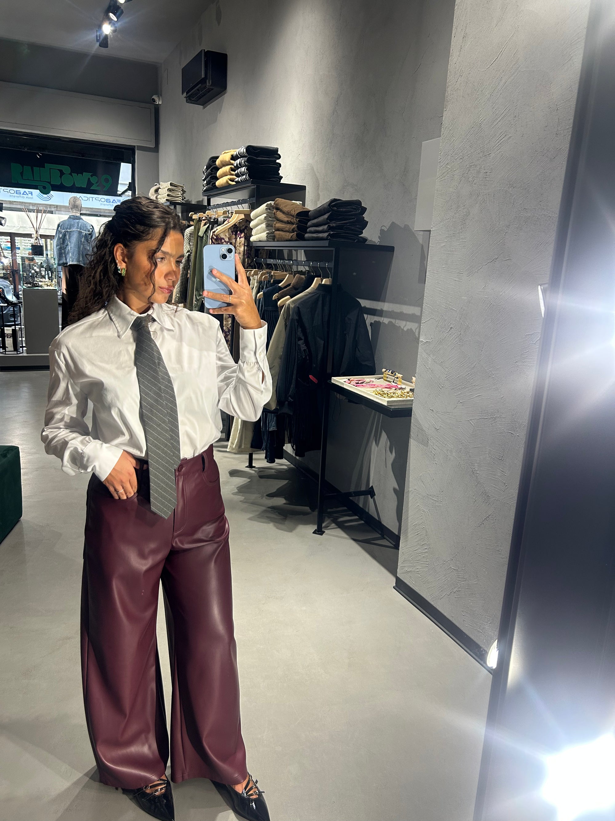 TENSIONE IN pantalone ecopelle