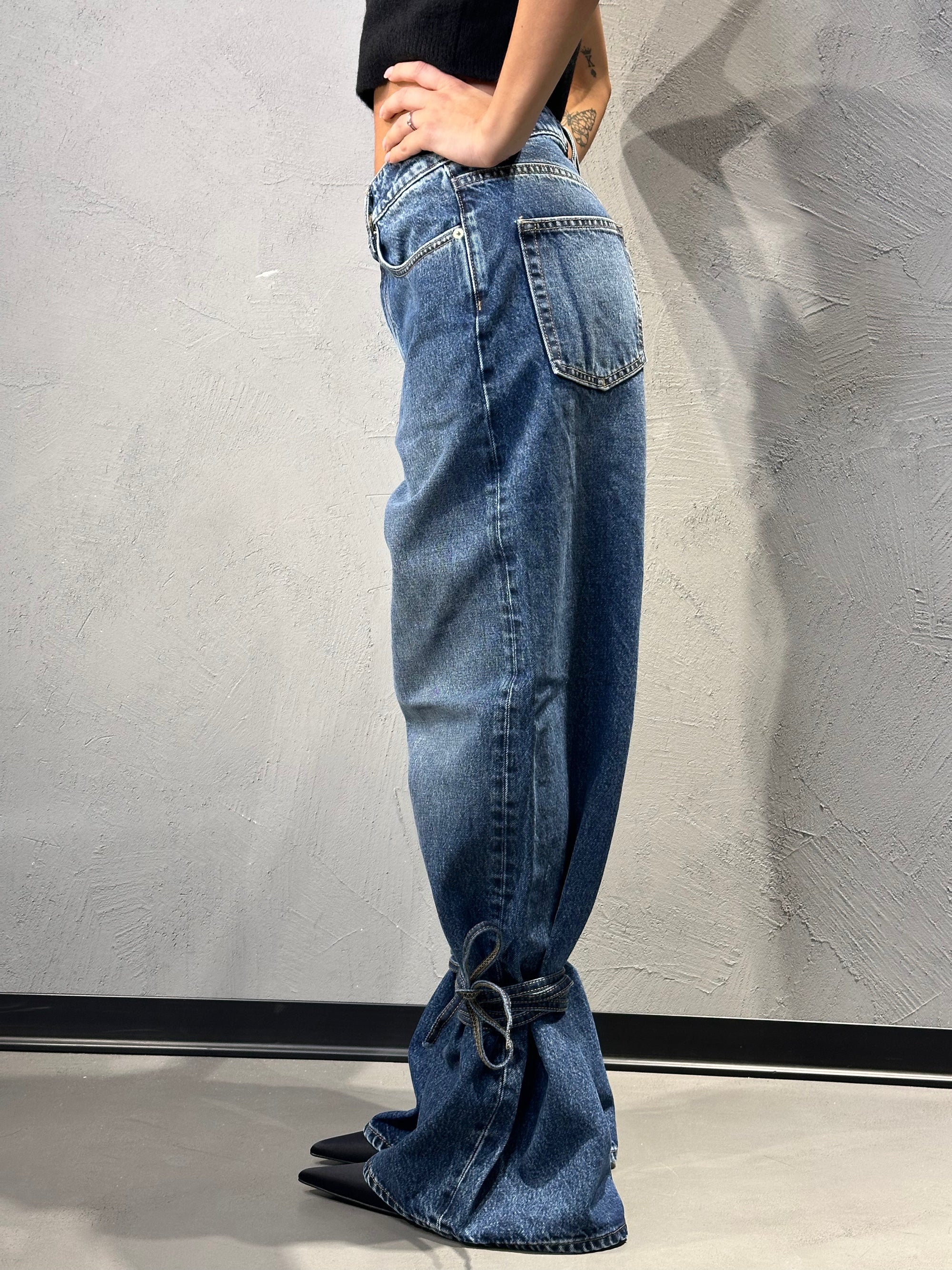 CYCLE. BIG LOW SUPER WIDE LEG LOW WAIST STONE WASH BRUSHED