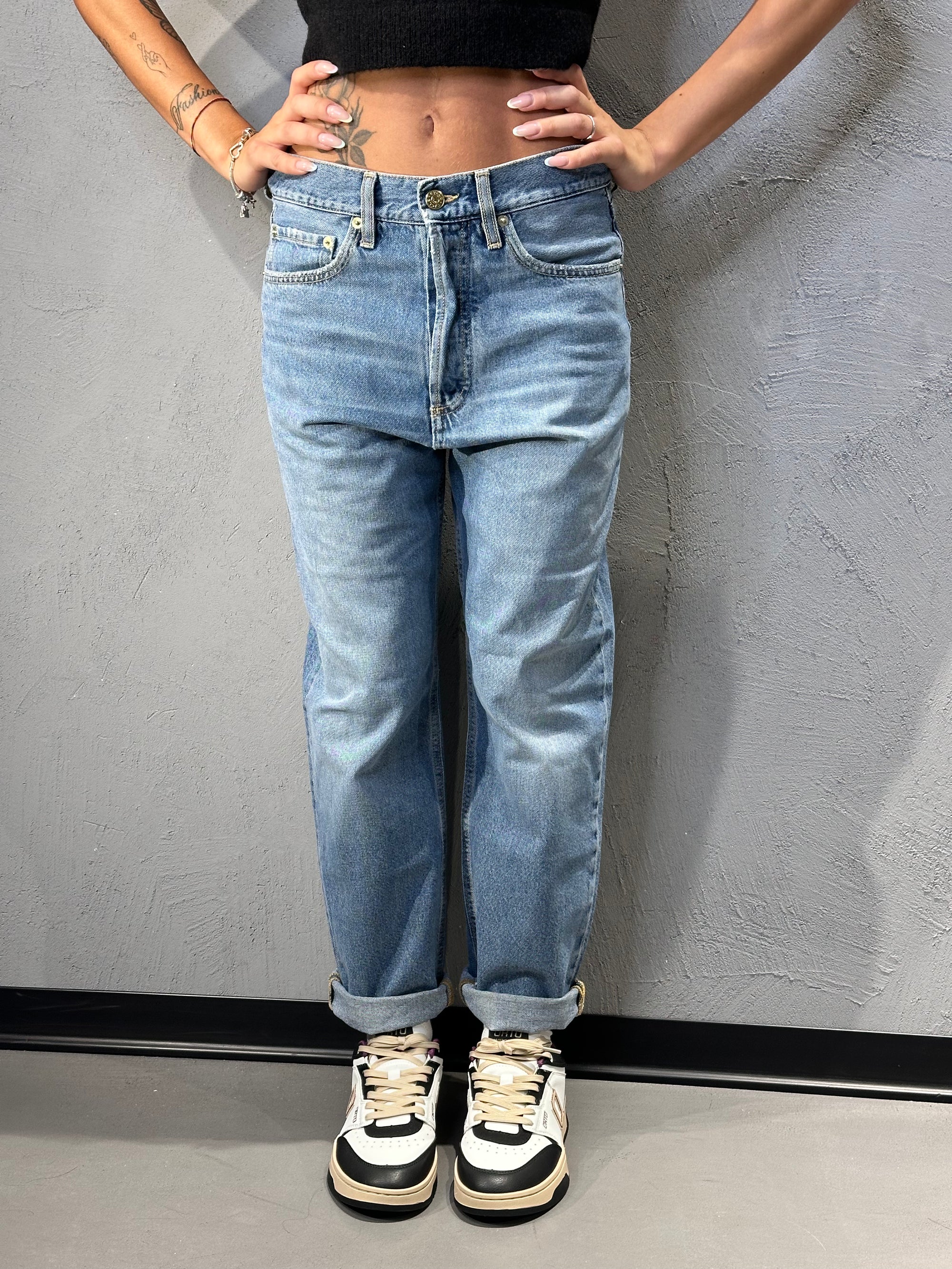 CYCLE. BELLA '90S FIT MID RISE STRAIGHT MID TONE NATURAL VINTAGE