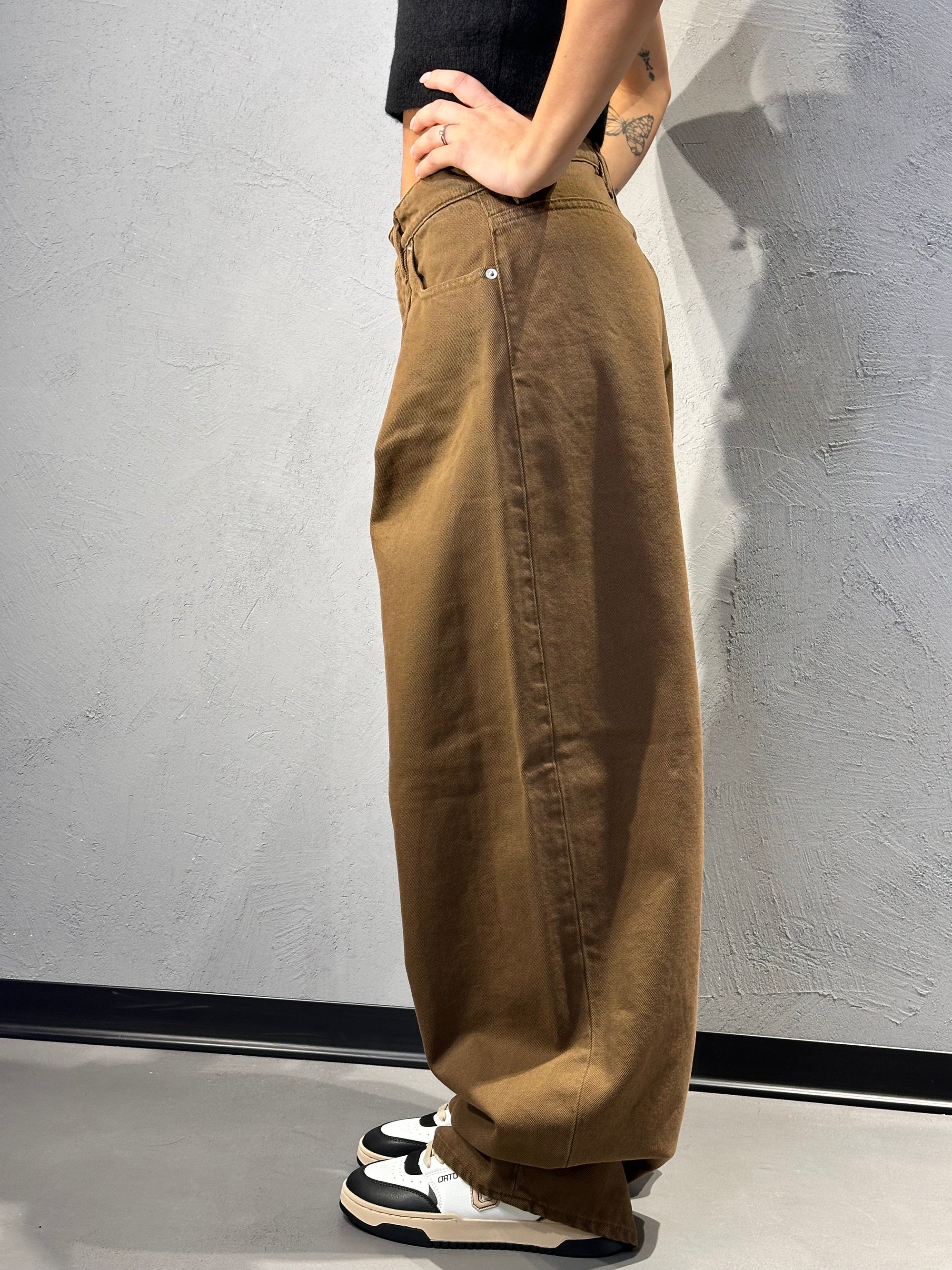 CYCLE. JACK HIGH RISE CURVE LEG WITH PENCE ECO ENZYME WASH