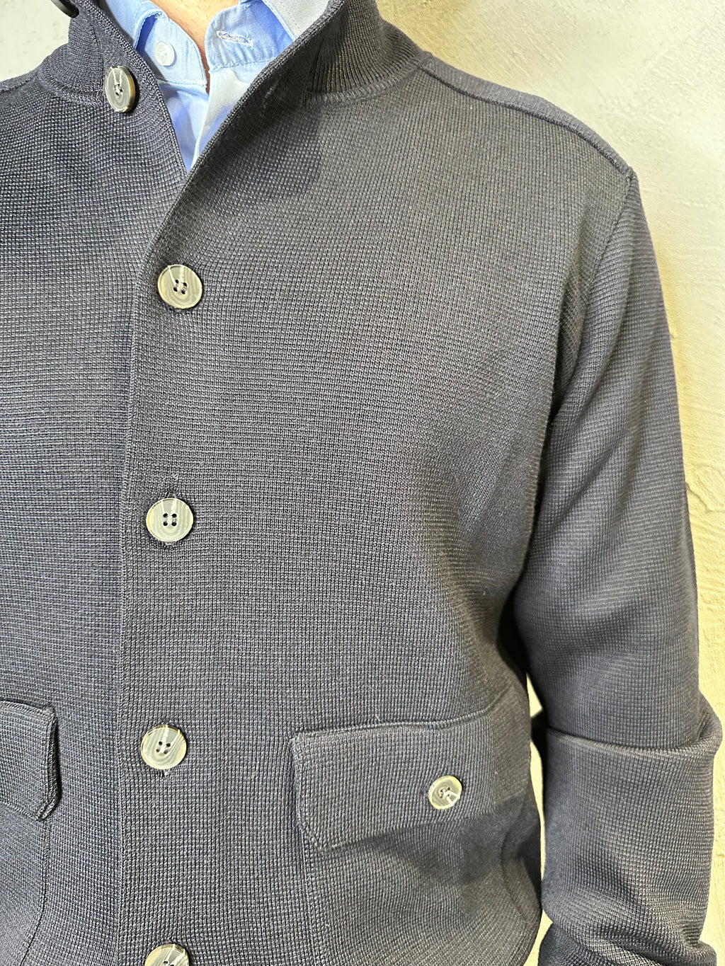 KANGRA. Blusotto con bottoni in Lana. Blu