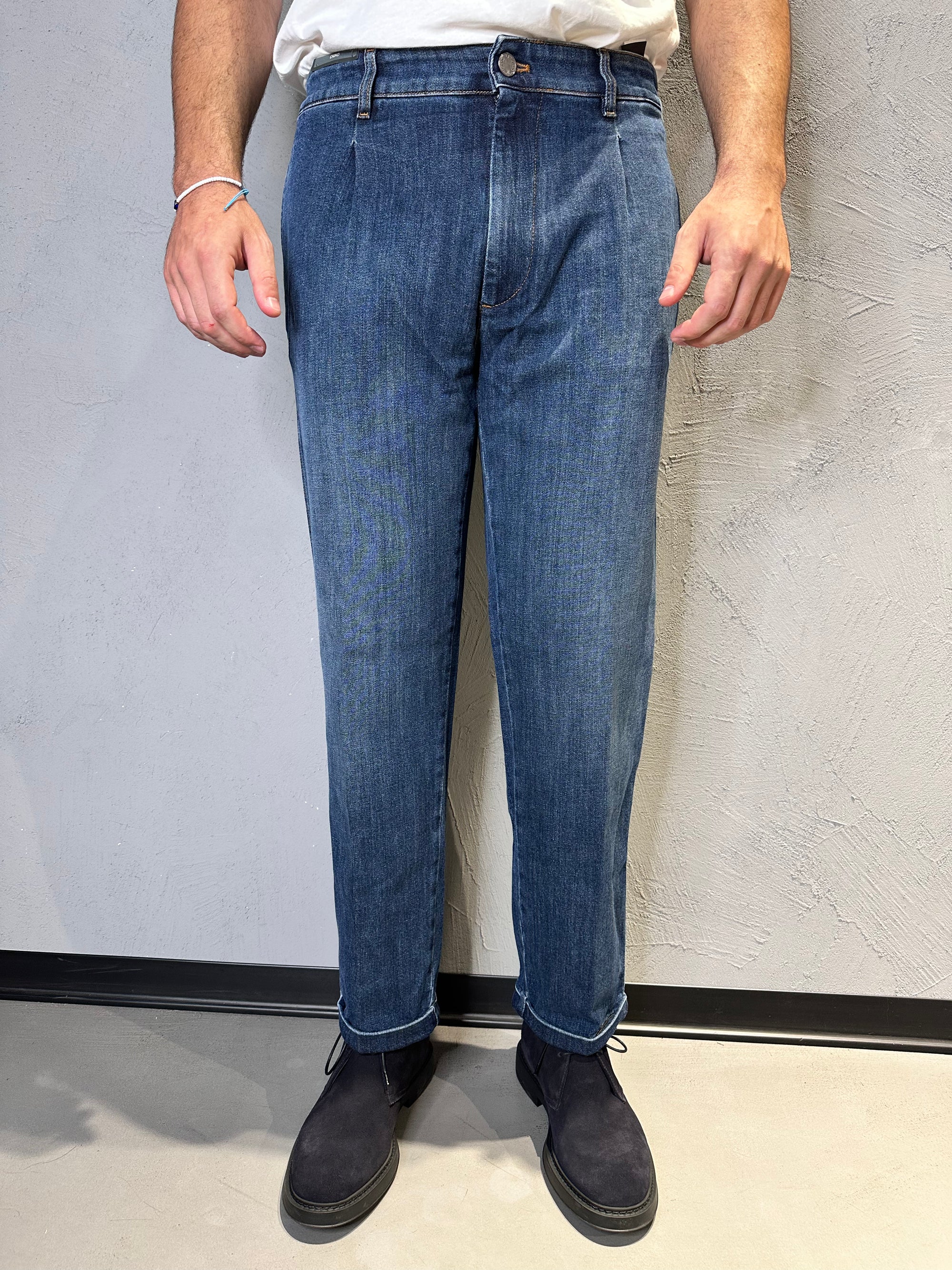 PT TORINO. Jeans in denim con pence. blu