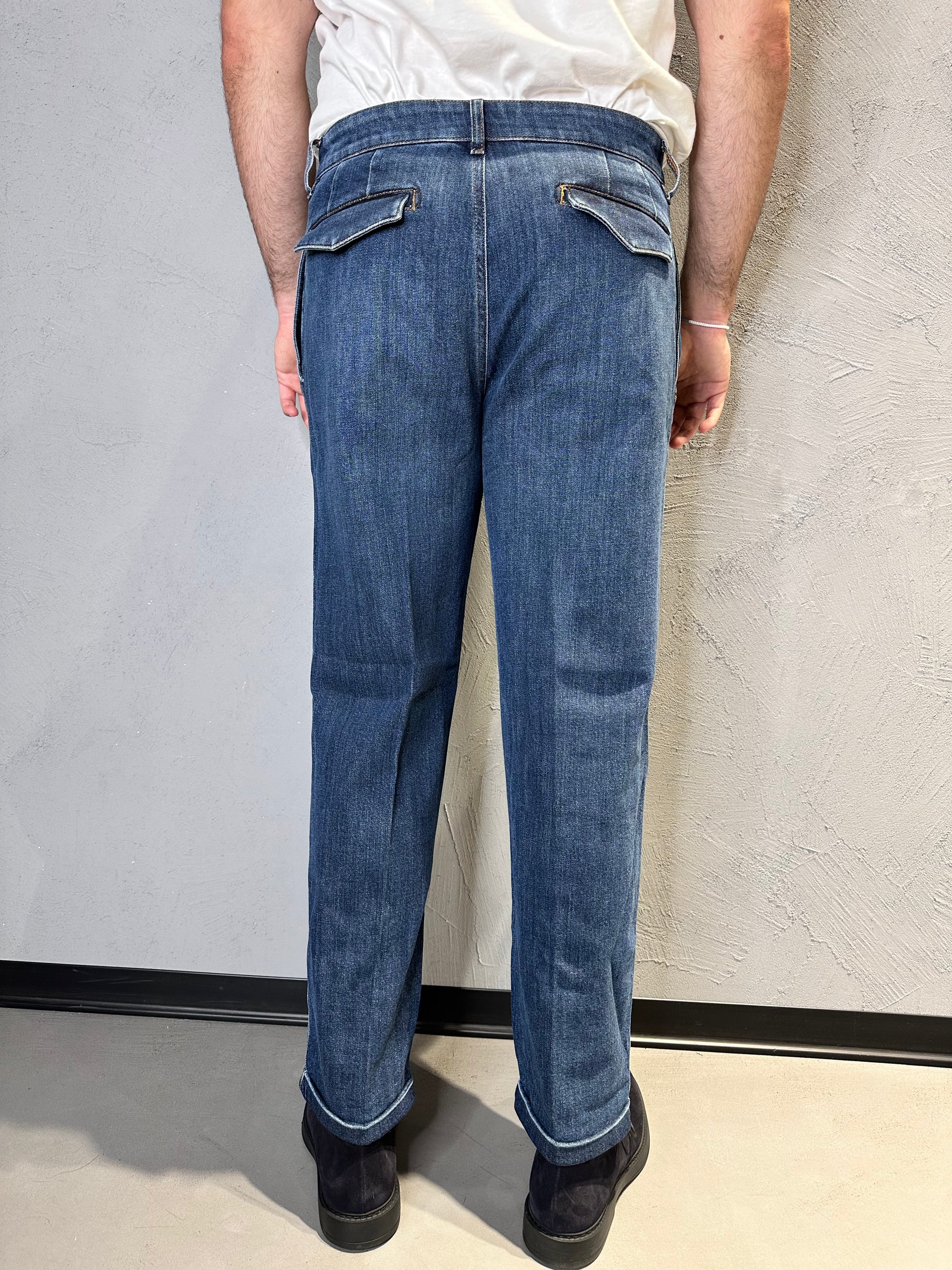 PT TORINO. Jeans in denim con pence. blu