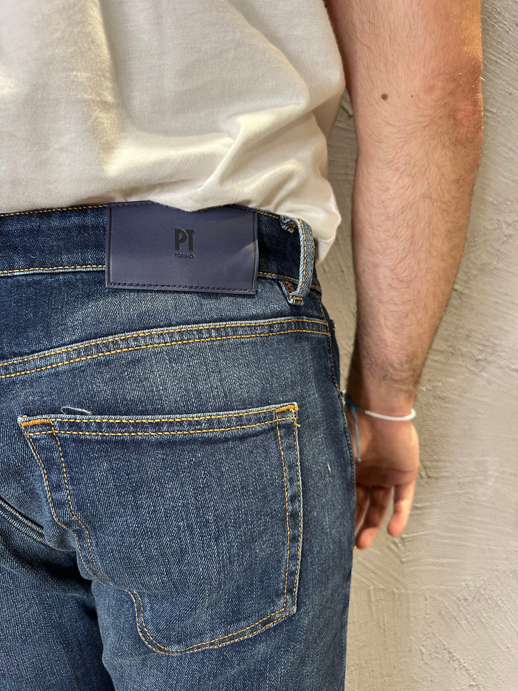 PT TORINO. Jeans Relax in denim loose. blu