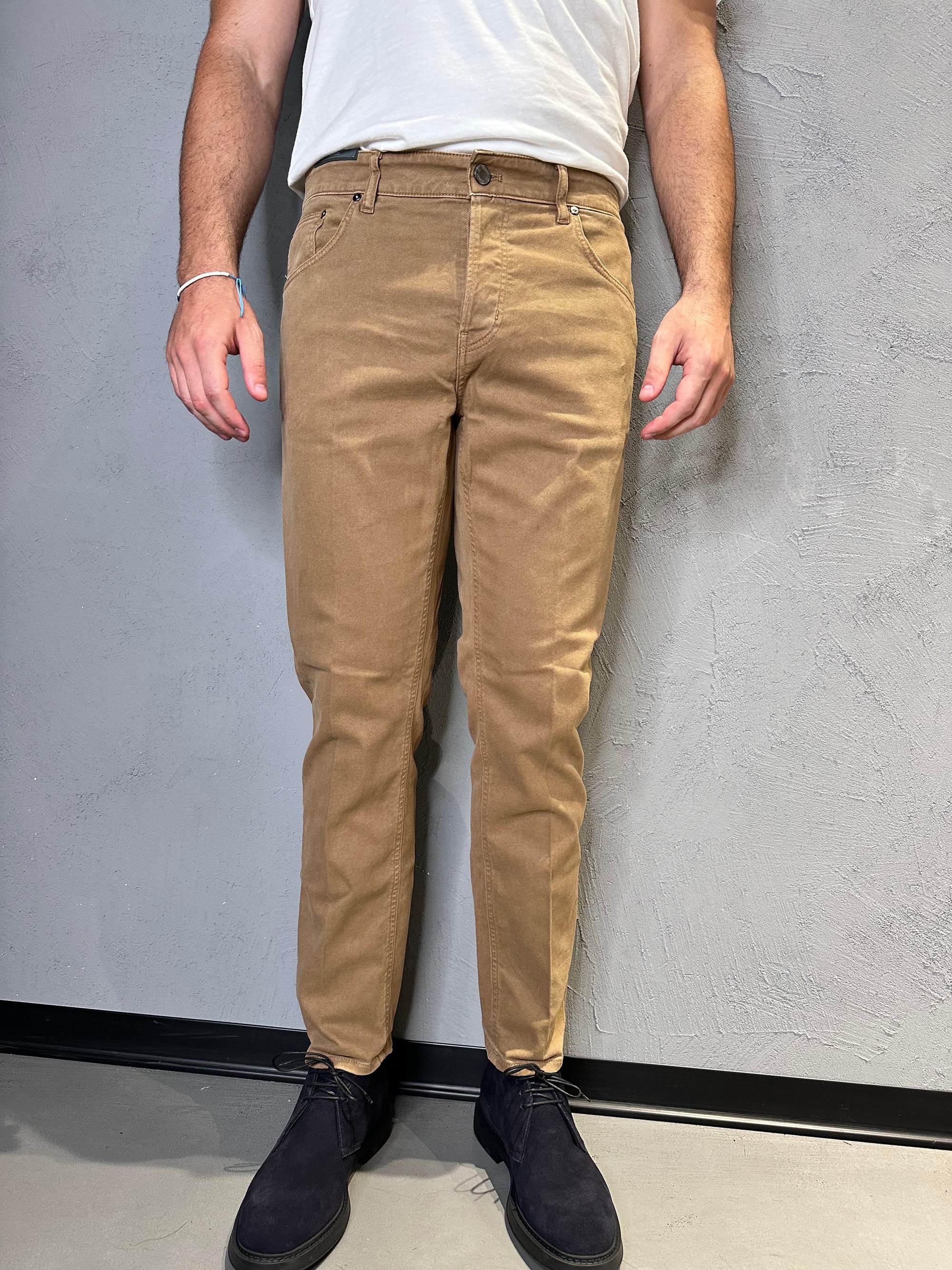 PT TORINO. Jeans Relax beige
