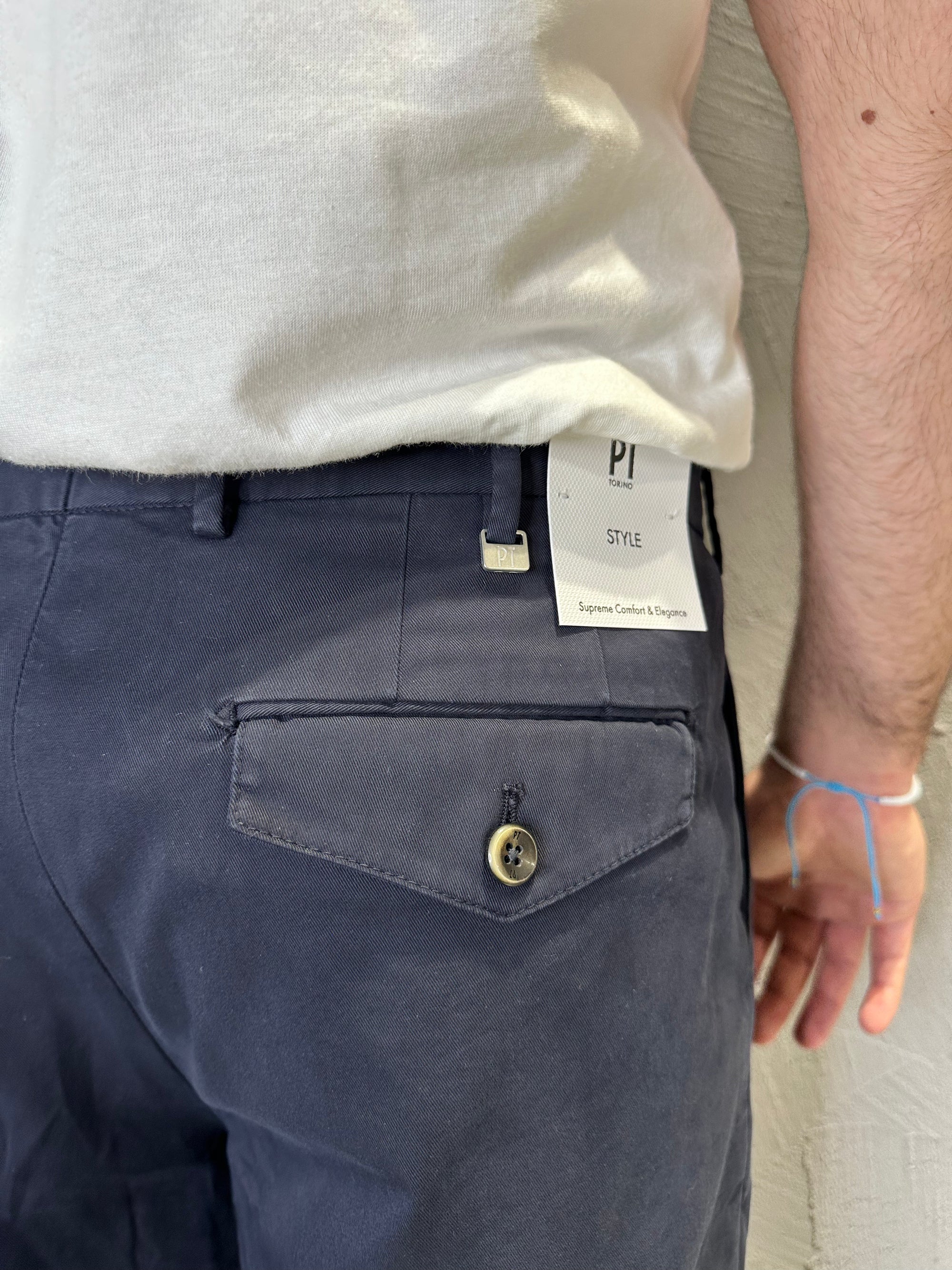 PT TORINO. Pantaloni Carrot fit di cotone. Blu