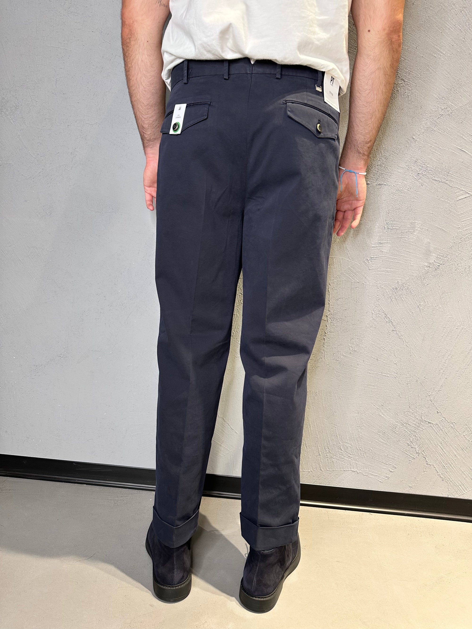 PT TORINO. Pantaloni Carrot fit di cotone. Blu