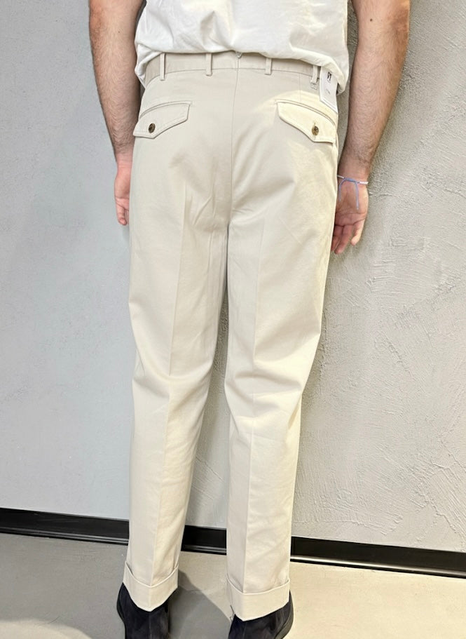PT TORINO. Pantaloni Carrot fit di cotone. Panna