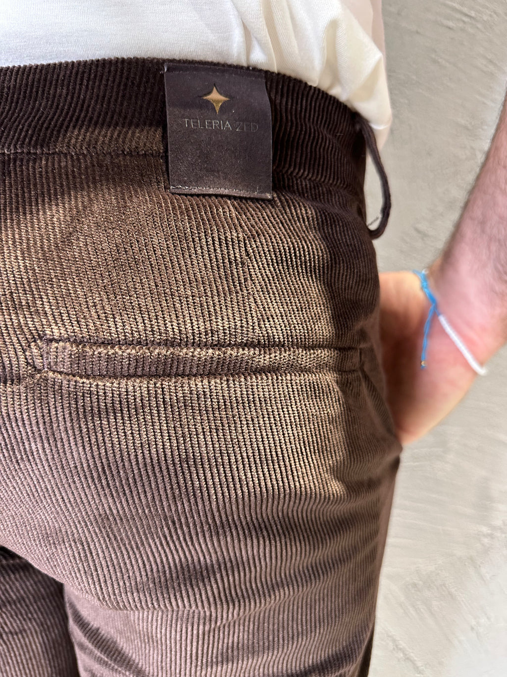 TELERIA ZED. PLATINO  pantalone in velluto a marrone. COD. 266