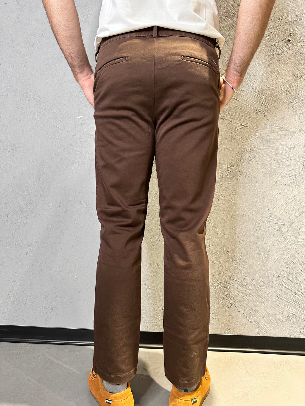 TELERIA ZED. Pantalone Casual Slim Fit Tinta Unita Marrone. COD. 259