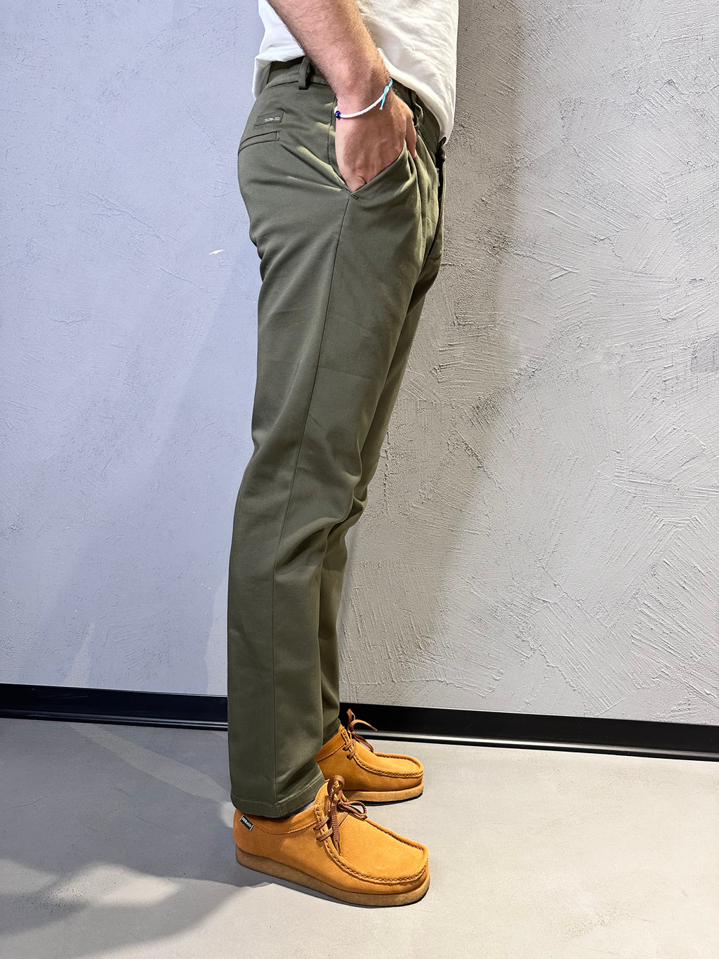 TELERIA ZED. Pantalone Casual Slim Fit Tinta Unita Verde Militare. COD. 260