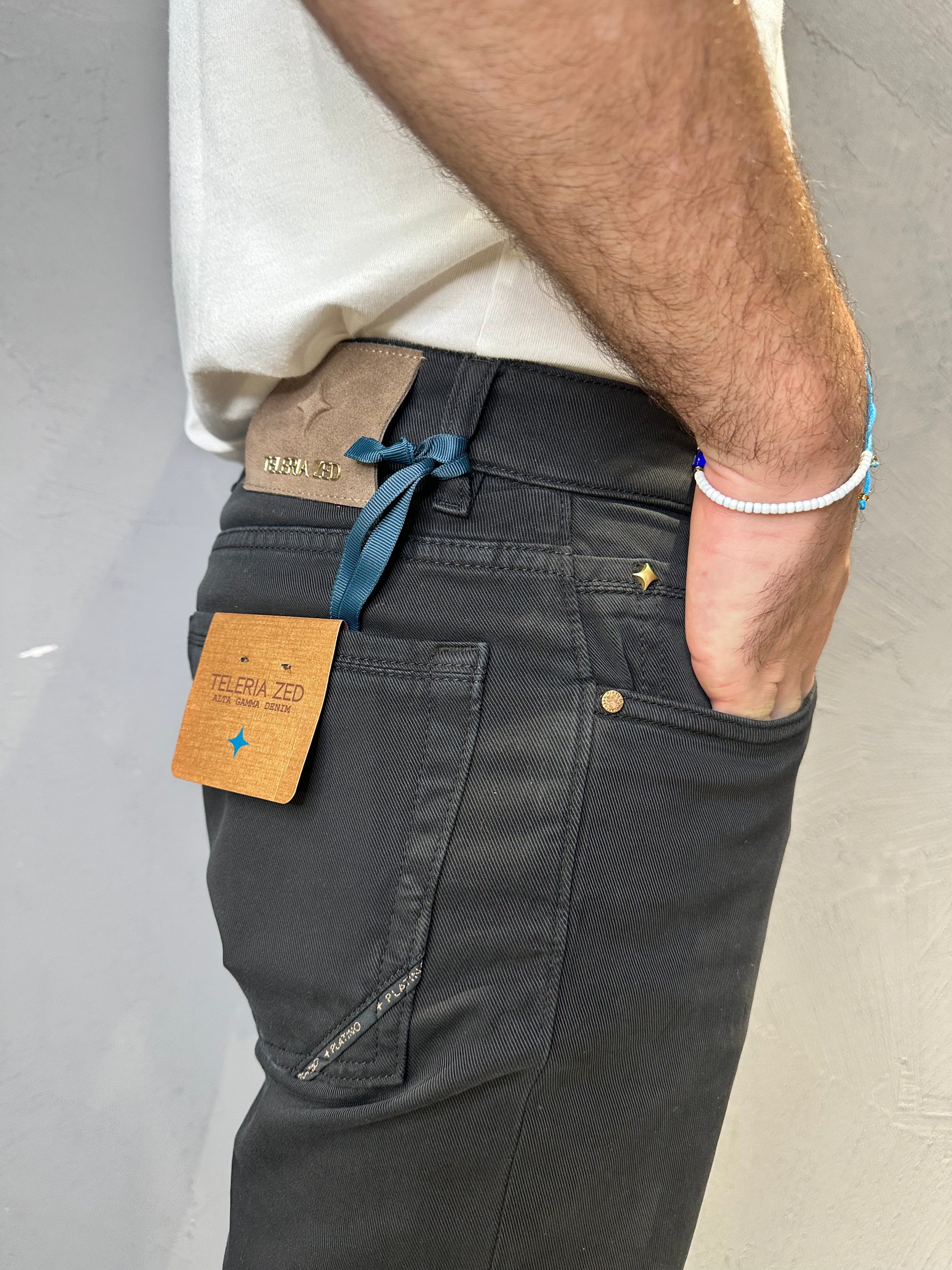 TELERIA ZED Pantalone slim fit nero. COD. 269