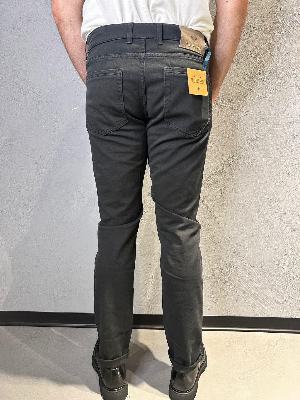 TELERIA ZED Pantalone slim fit nero. COD. 269