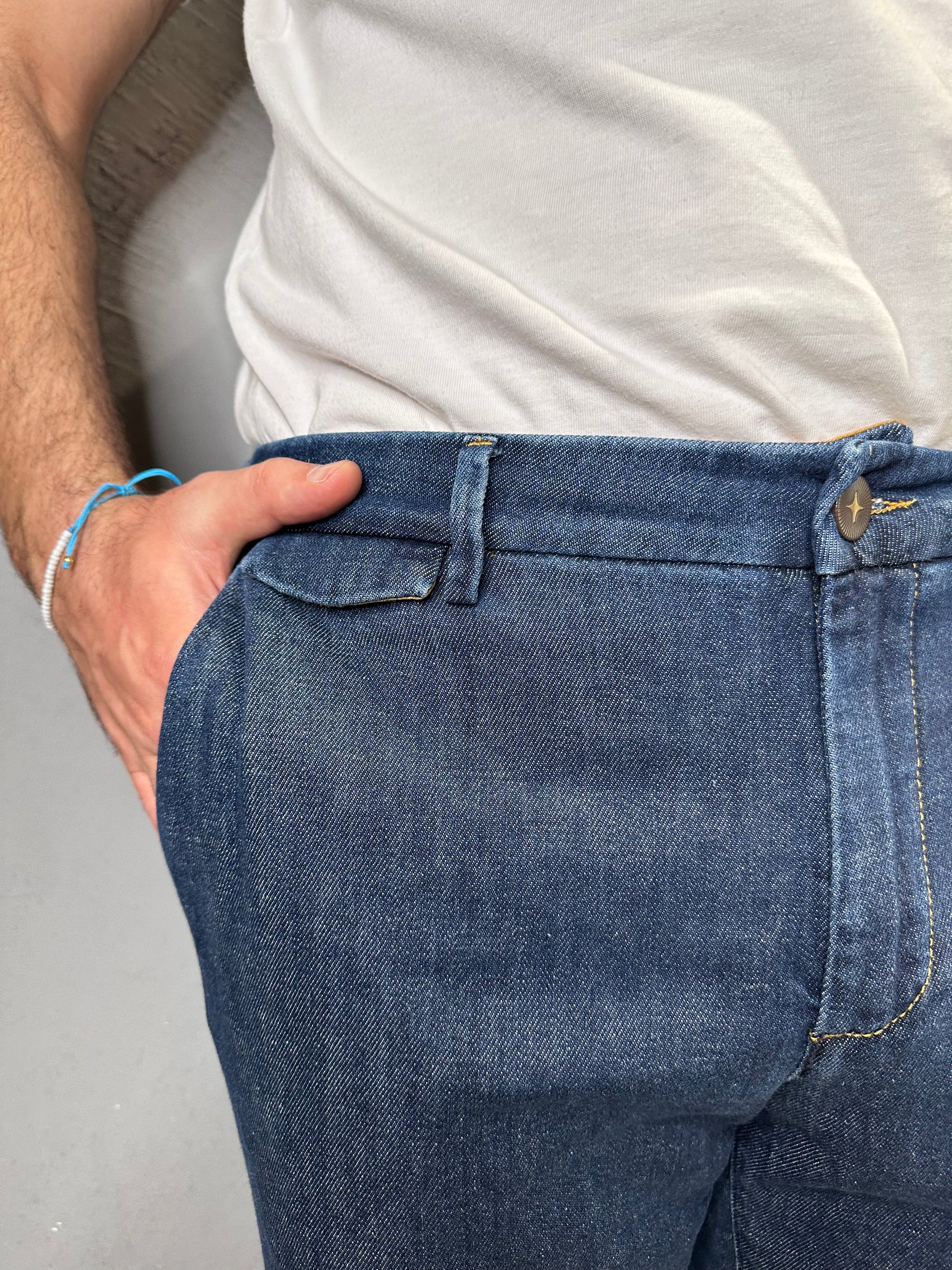 TELERIA ZED jeans slim fit. COD. 255