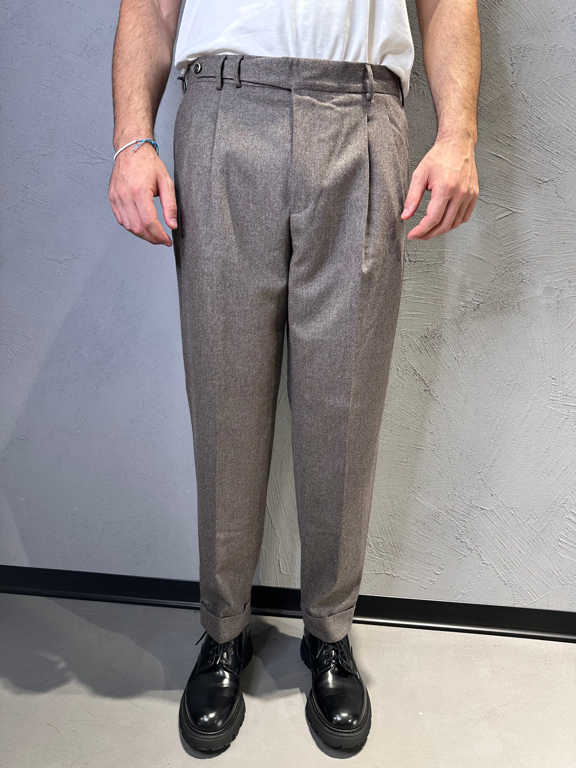 PT torino Pantalone sartoriale grigio. COD. 242