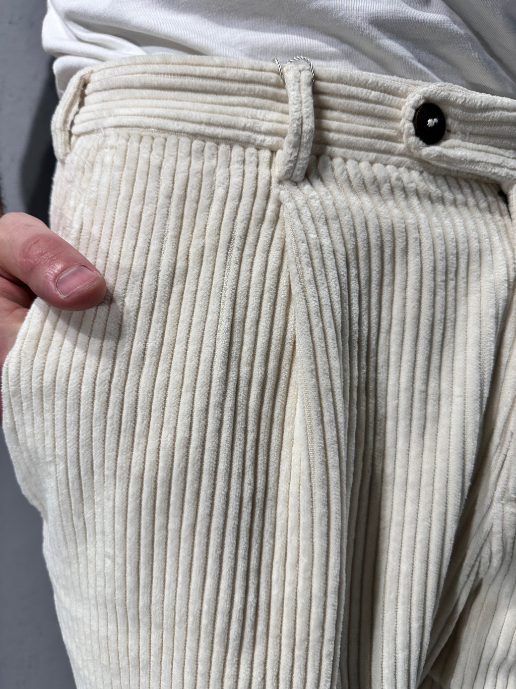 DEVORE. Pantaloni Devore Incipit Velluto DVR45. COD.289