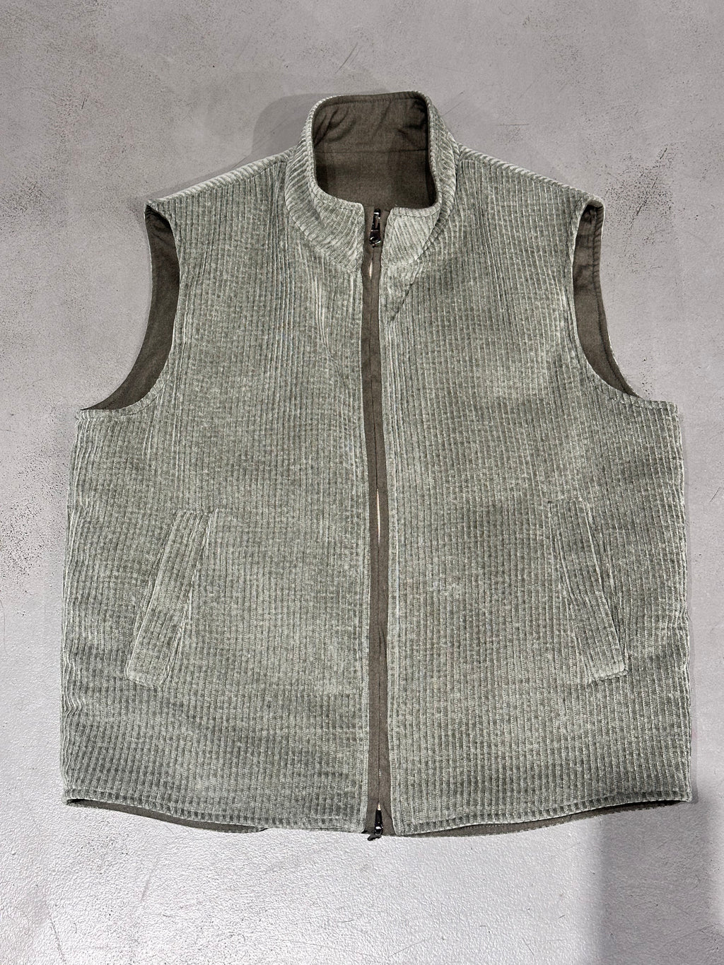 TWENTYONE. Gilet double-face. COD.293