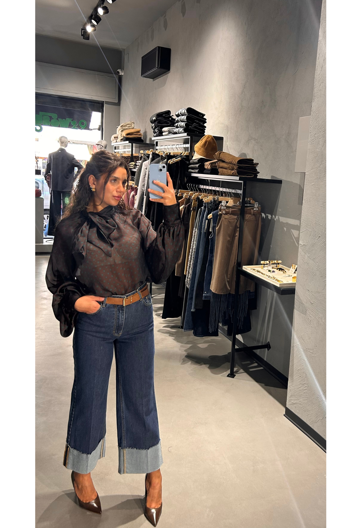 TENSIONE IN jeans con risvolto. COD. 175