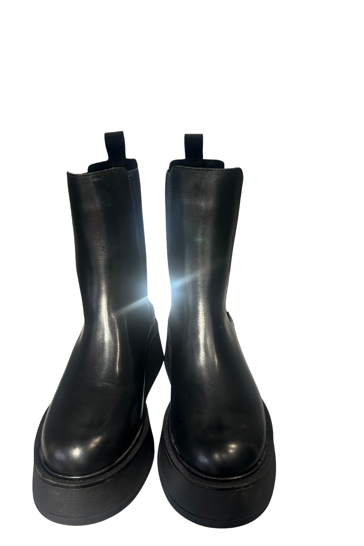 Beatles in pelle nero. COD. 318