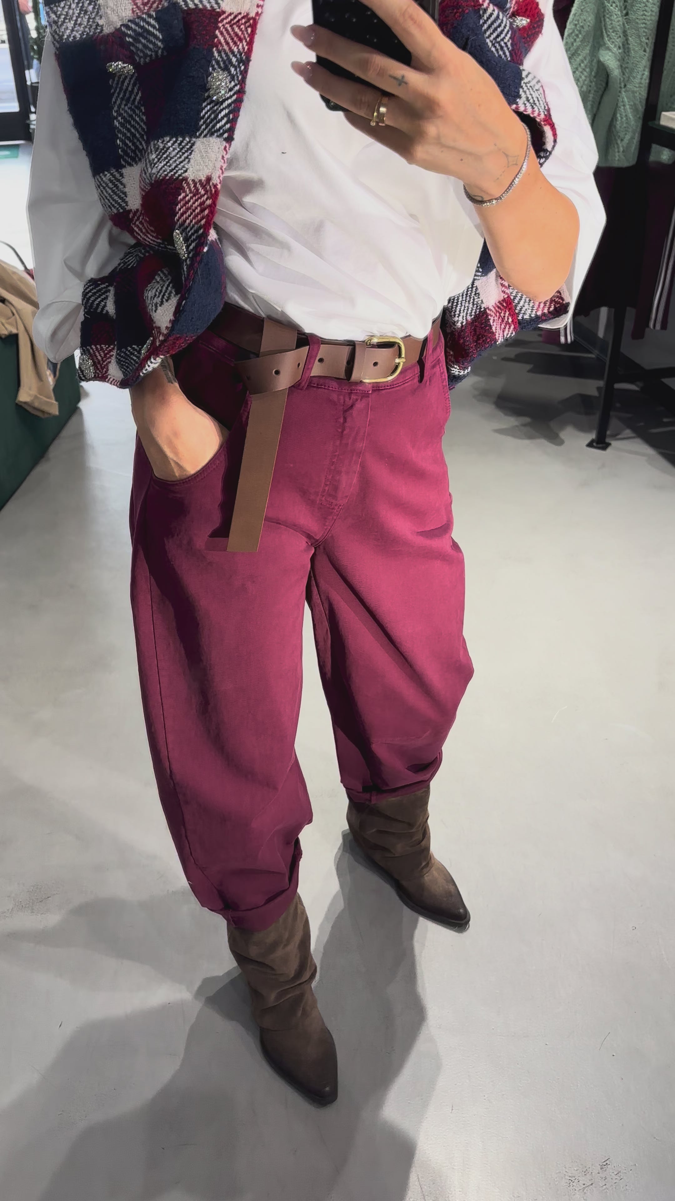 TENSIONE IN Pantalone bordeaux cod 2153 iw