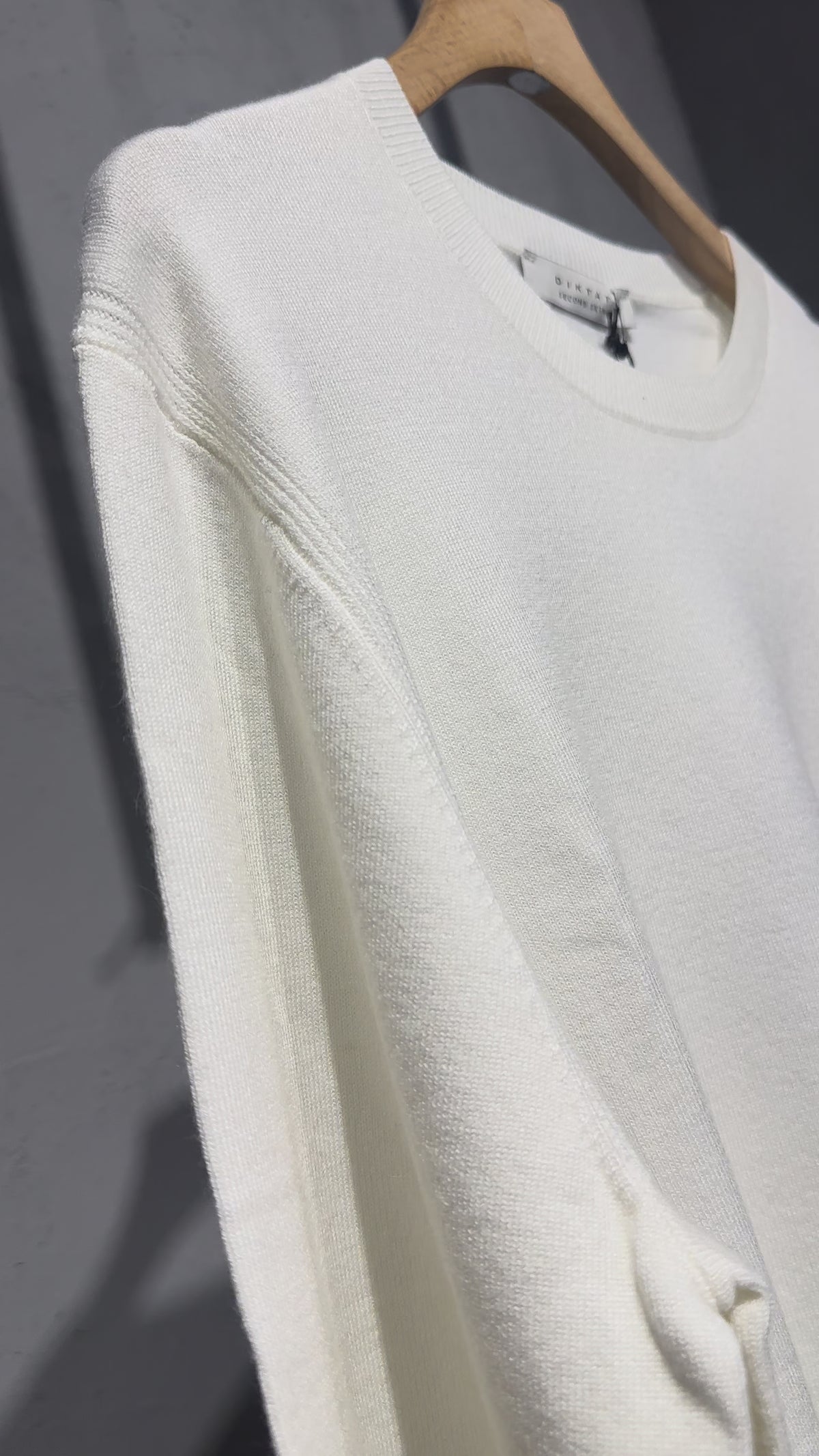 DIKTAT Girocollo leggero bianco cod 6086 iu