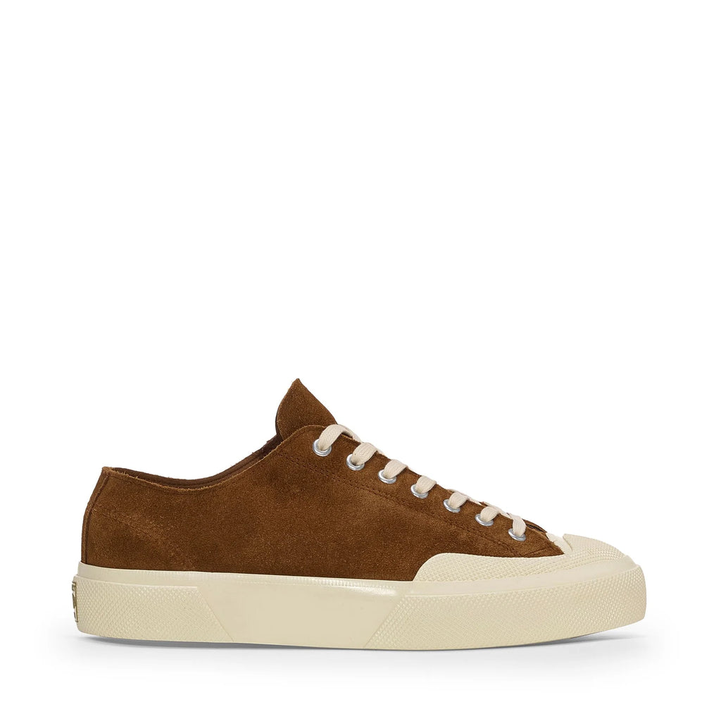 SUPERGA. Sneakers basse camoscio marrone. COD.327